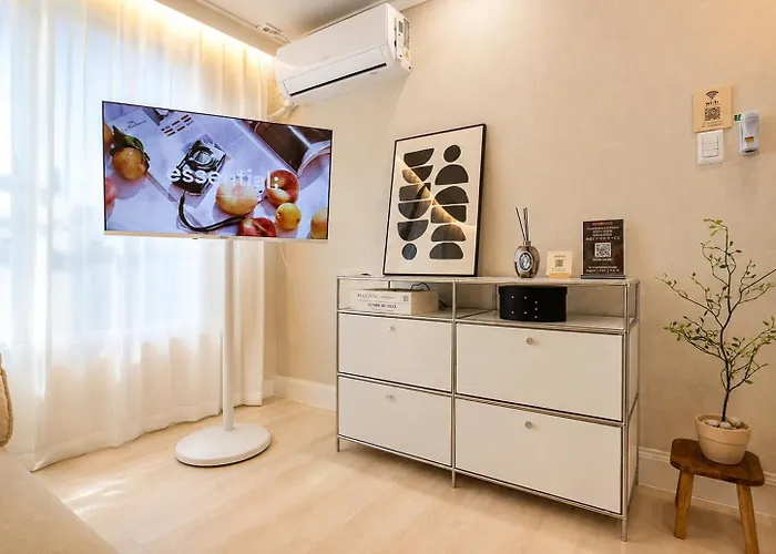Airport Rail Dmc House Hongdae & Easy Access#501 *