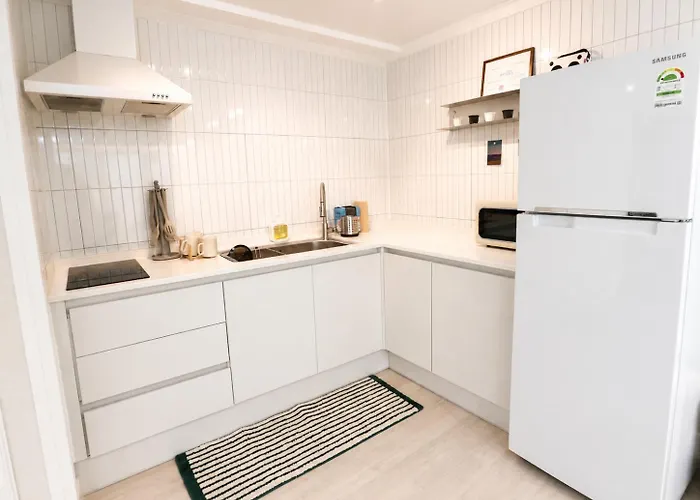 Airport Rail Dmc House Hongdae & Easy Access#501 * Seoel